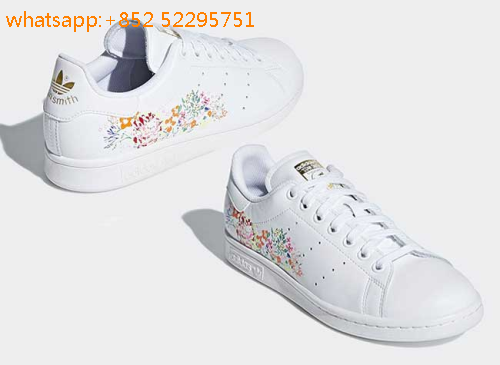 basket adidas fleuri femme